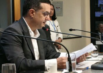 Começa coleta   para descobrir o   “DNA do Pó Preto”   na Grande Vitória