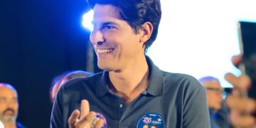 Mazinho dos Anjos realiza lançamento de candidatura à reeleição em Barra de São Francisco