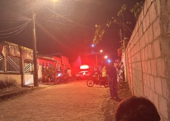 Mulher é encontrada morta dentro de geladeira no Centro de Montanha Mulher é encontrada morta dentro de geladeira no Centro de Montanha