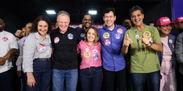 Lançamento de Emanuela reúne multidão de lideranças de Norte a Sul e consolida apoio do prefeito Arnaldinho