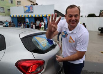 Dr. Victor completa primeiros 10 dias de campanha com agenda intensa e mobilização nas ruas de Vila Velha e do interior Dr. Victor completa primeiros 10 dias de campanha com agenda intensa e mobilização nas ruas de Vila Velha e do interior