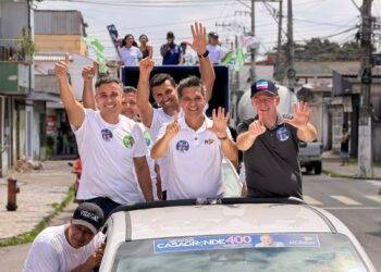Serra recebe carreata de Ricardo Ferraço com forte carinho da população Serra recebe carreata de Ricardo Ferraço com forte carinho da população
