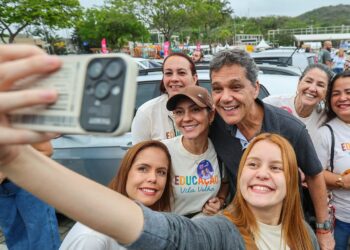 BigData: Com 49%, Ricardo amplia vantagem e dispara na preferência dos capixabas BigData: Com 49%, Ricardo amplia vantagem e dispara na preferência dos capixabas