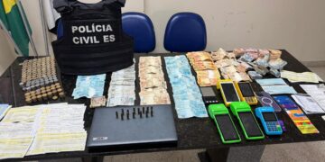 Operação Cobrança Fatal: mulher é presa com munições e mais de R$ 55 mil em Guarapari