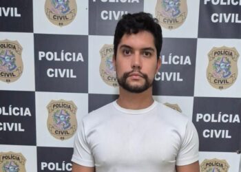 Homem é preso suspeito de aplicar golpe de mais de R$ 100 mil contra personal trainer na Serra Homem é preso suspeito de aplicar golpe de mais de R$ 100 mil contra personal trainer na Serra