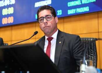 Presidente da Assembleia do ES cobra Senado após denúncias envolvendo Moraes Presidente da Assembleia do ES cobra Senado após denúncias envolvendo Moraes