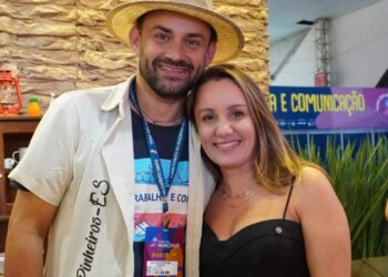 Prefeito de Pinheiros, Edilson Monteiro, reafirma apoio a Manu Pedroso durante carreata pelo Norte do ES Prefeito de Pinheiros, Edilson Monteiro, reafirma apoio a Manu Pedroso durante carreata pelo Norte do ES