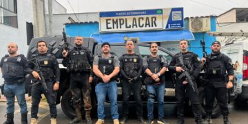 PCES e PMES apreendem armas, drogas e dinheiro durante operação em Vila Valério