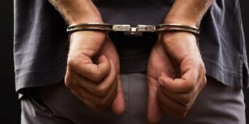 Força tática prende homem em flagrante por estupro de vulnerável dentro de casa abandonada em Montanha