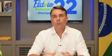 Efeito Flávio derruba juro e país pode economizar R$ 66 bi com dívida…  Leia mais no texto original: (https://www.poder360.com.br/poder-economia/efeito-flavio-derruba-juro-e-pais-economiza-r-66-bilhoes-com-divida/) © 2026 Todos os direitos são reservados ao Poder360, conforme a Lei nº 9.610/98. A publicação, redistribuição, transmissão e reescrita sem autorização prévia são proibidas.